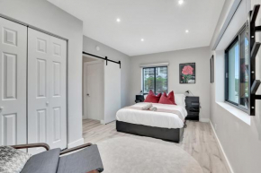 Condo Right off Las Olas - Steps to FTL Beach 2A